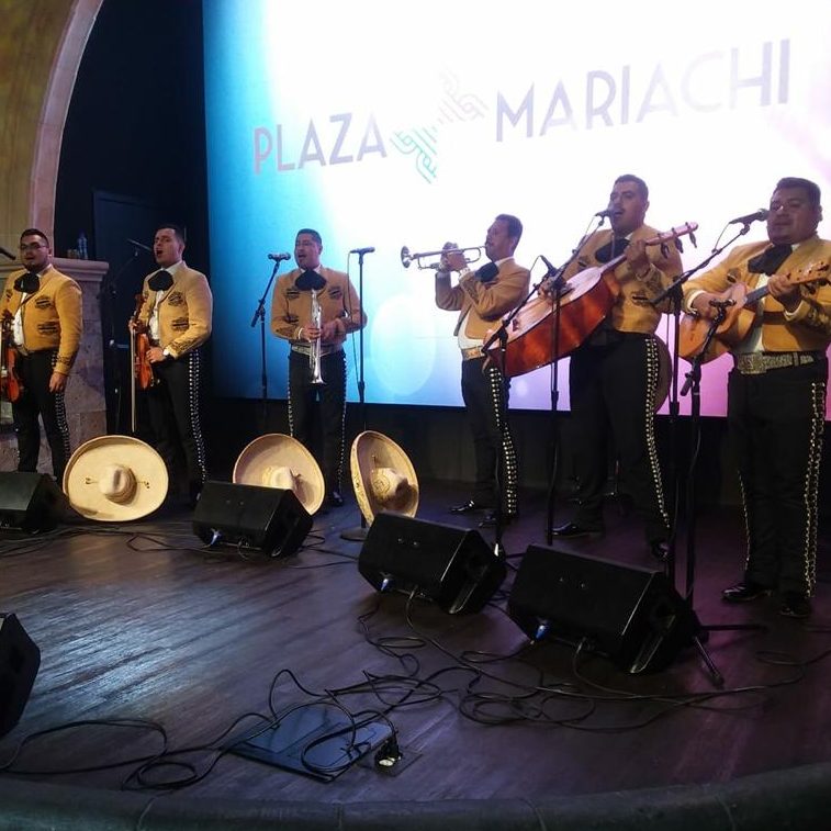 Mariachi Sol Azteca
