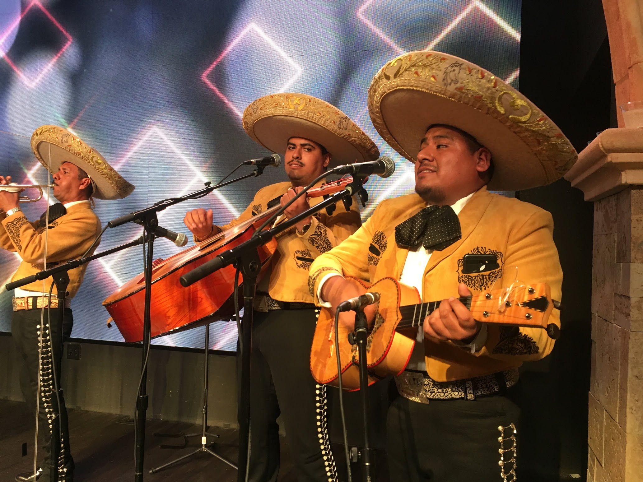 Mariachi Sol Azteca fiestas patrias