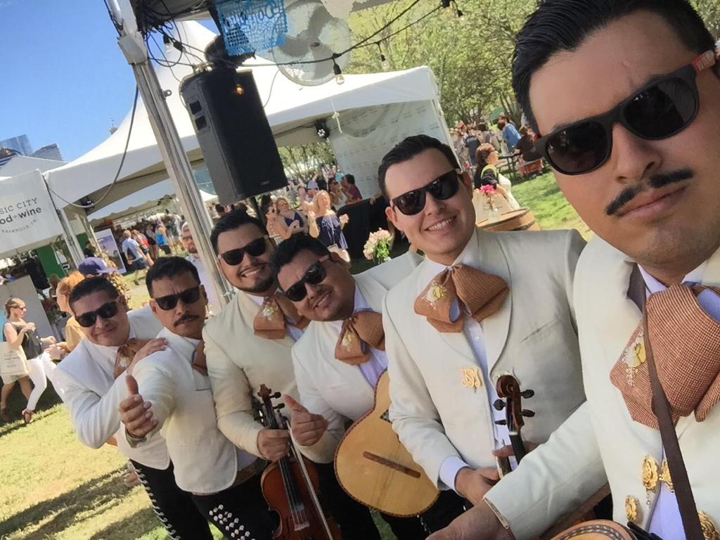 Mariachi Sol Azteca